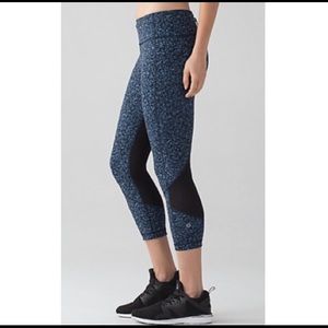 Lululemon Pace Rival Crops (4)